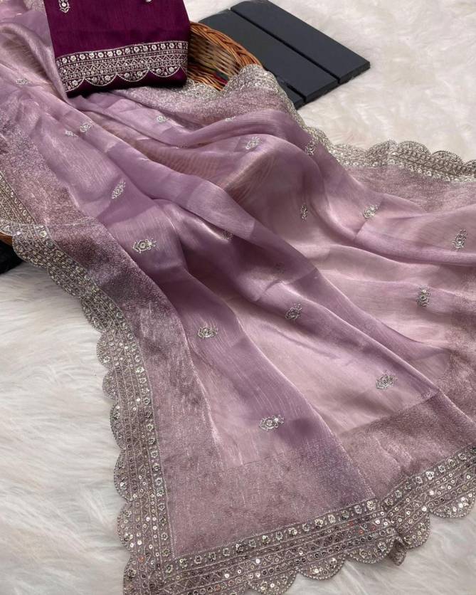 Saree fluide pastel brillant avec blouse contrastée – Violet Mauve