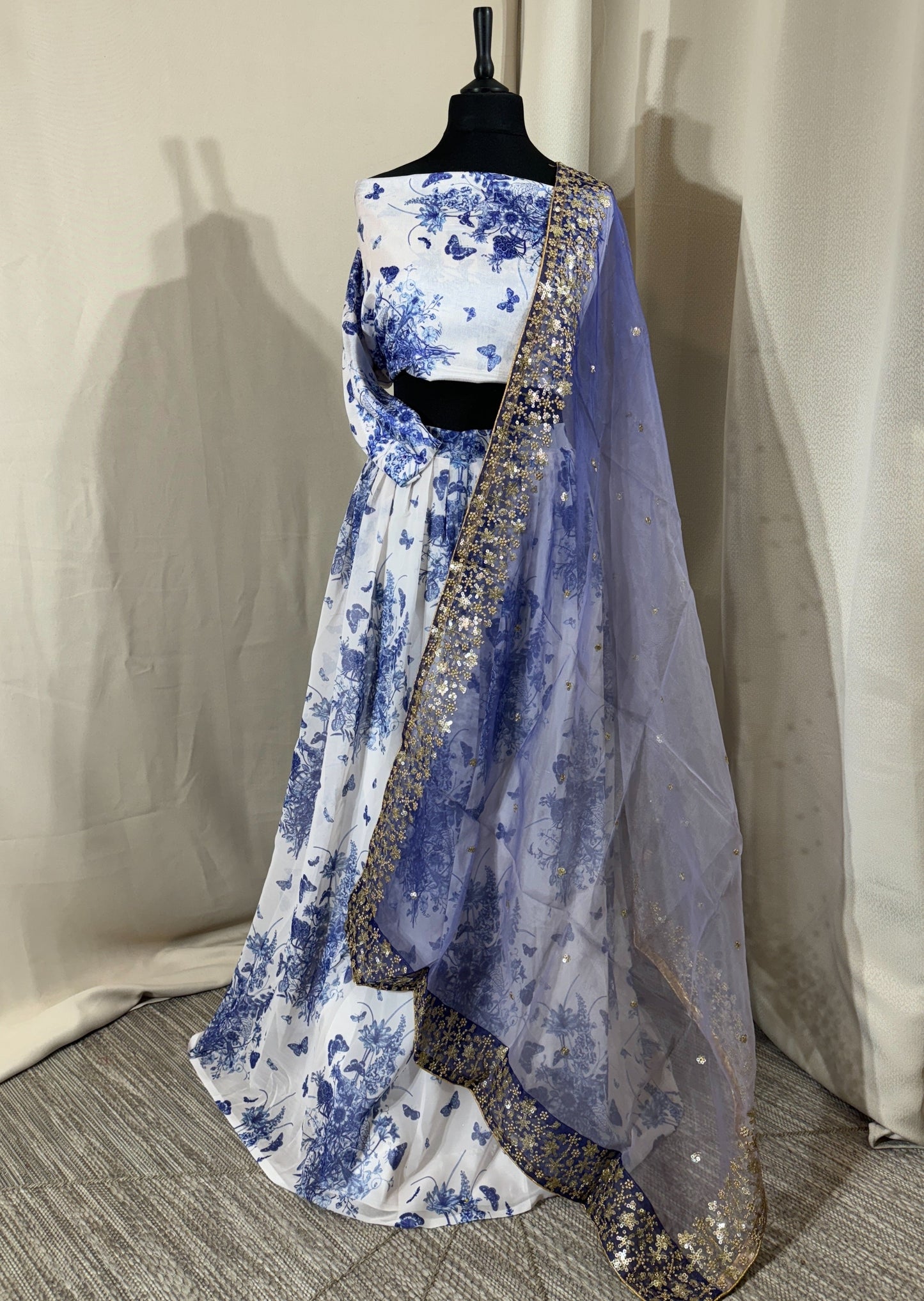 Lehenga Georgette – Blanc et bleu