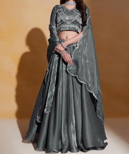 Lehenga Organza silk fluide – Gris