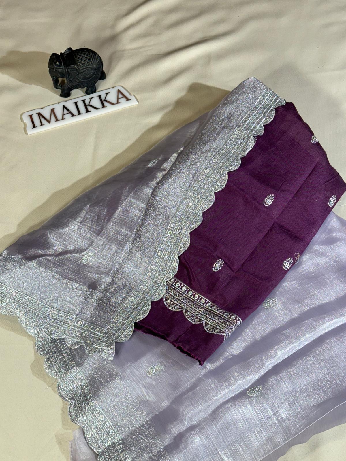 Saree fluide pastel brillant avec blouse contrastée –Violet